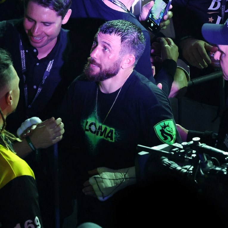 Je li se jedan od najboljih boksača 21. stoljeća umirovio, a da nismo ni primijetili?