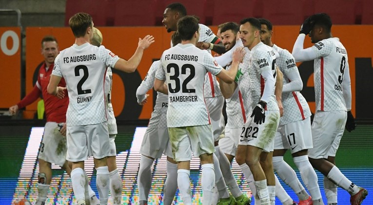 Bundesligaški klub nakon pritužbi navijača otkazao utakmicu s Kataranima