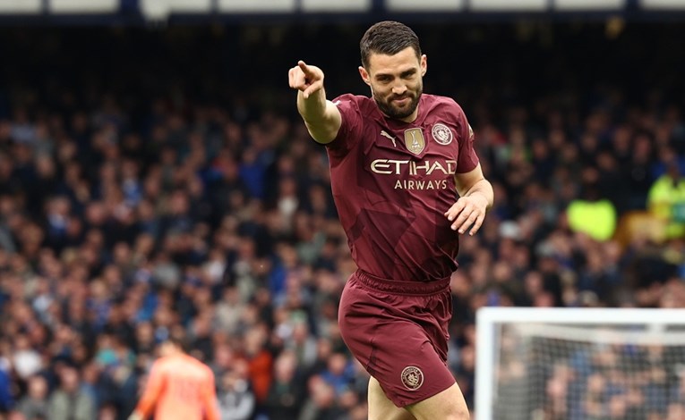 Kovačić je promijenio imidž. Englezi: Izgleda neprepoznatljivo