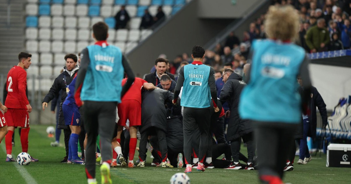 Komentator MAXSporta: Turci nisu htjeli nastaviti. Nakon moljakanja su se vratili