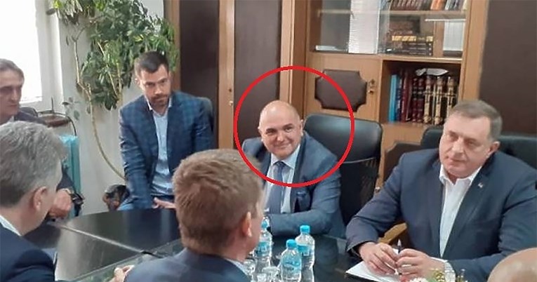 Dodikov savjetnik potegnuo pištolj na lokalnog biznismena