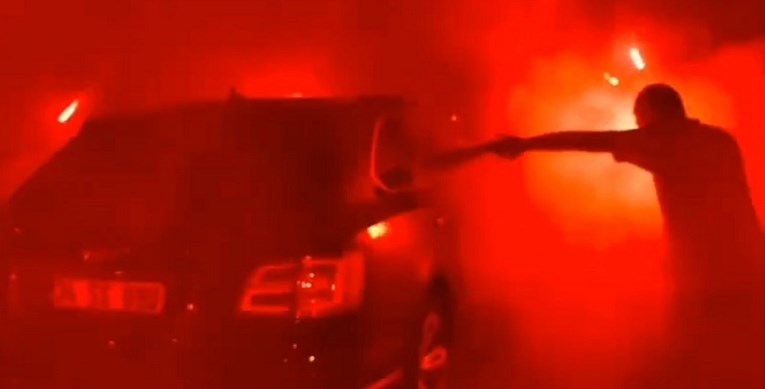 VIDEO Transfer zapalio Istanbul. Na ulicama deseci tisuća, let pratilo 1,5 milijuna