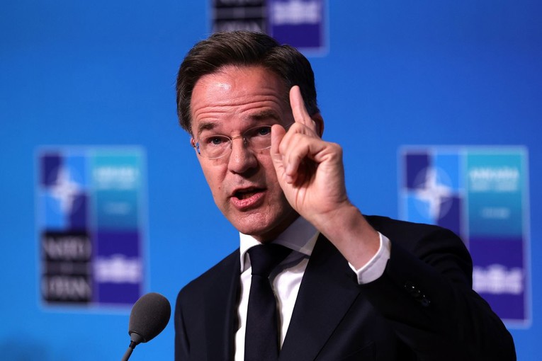 Rutte: Vidjeli smo što se jučer dogodilo s brodovima. SAD je morao napasti Iran