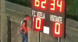 VIDEO Evo što se dogodi kad momčad zabije 10 golova, a na semafor ih stane samo devet