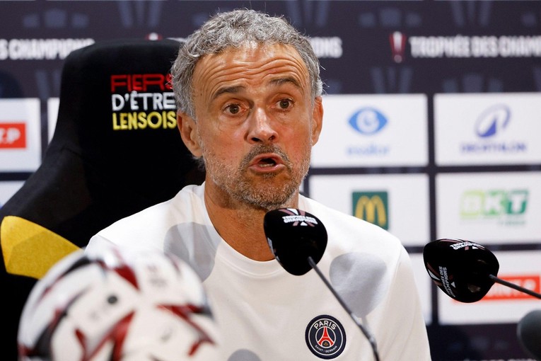 Luis Enrique prekinuo presicu, ustao i otišao: Hvala i doviđenja