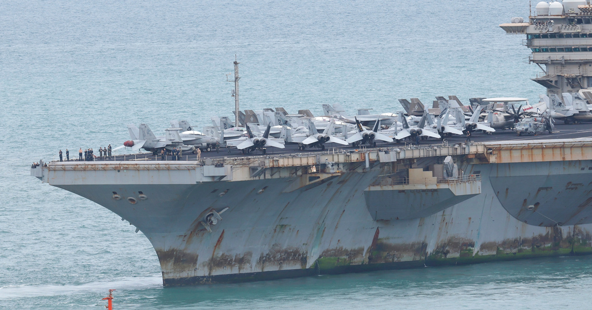 FOTO Uočena hrđa na USS Abraham Lincolnu