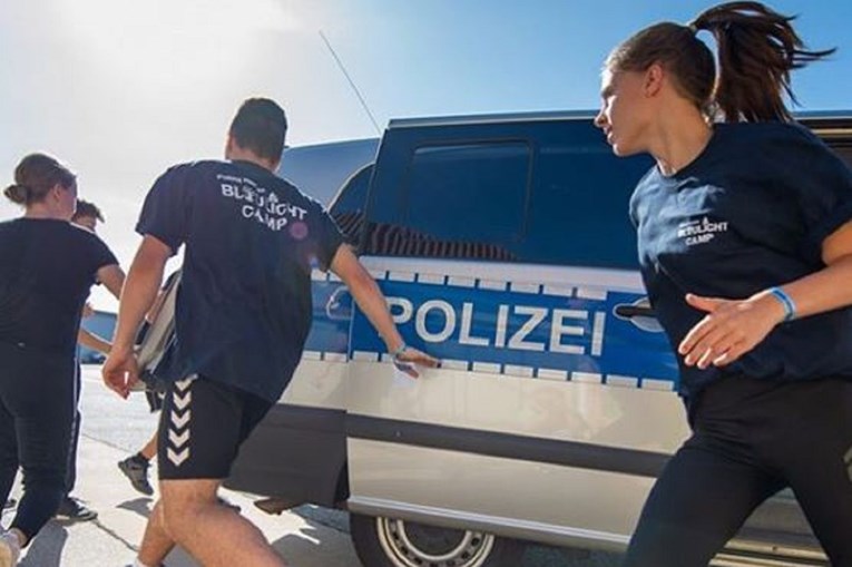 Policija u Njemačkoj hvatala udava (koji inače živi u Južnoj i Srednjoj Americi)