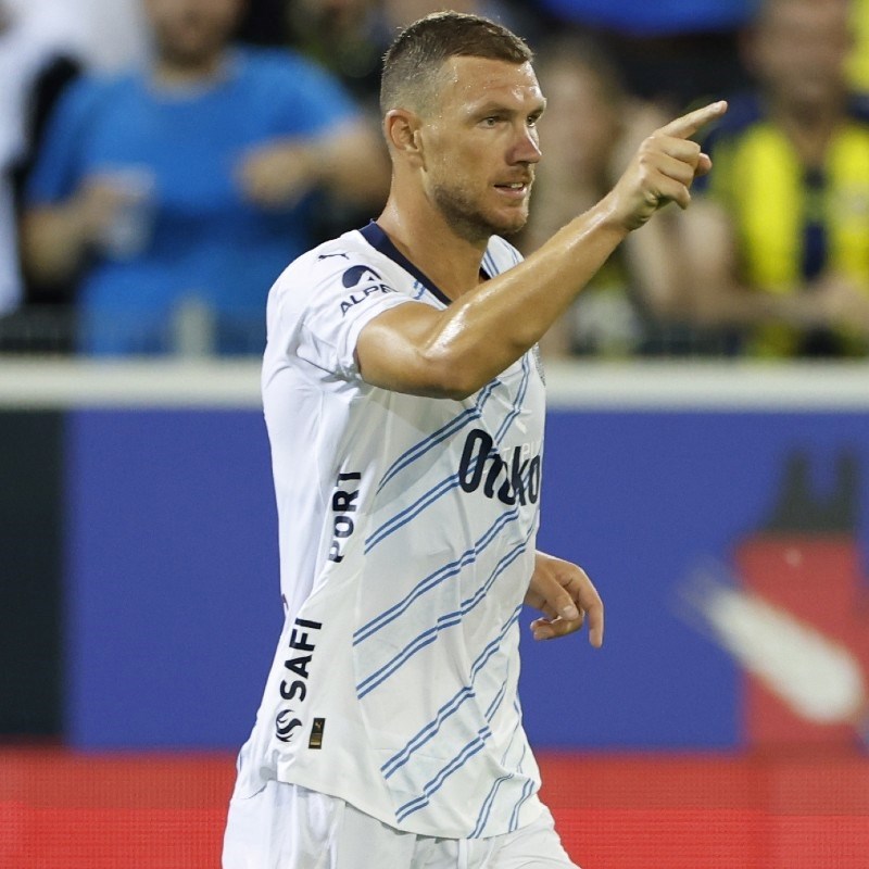 VIDEO Džeko došao na liječnički pregled. Uskoro potpisuje za Fiorentinu