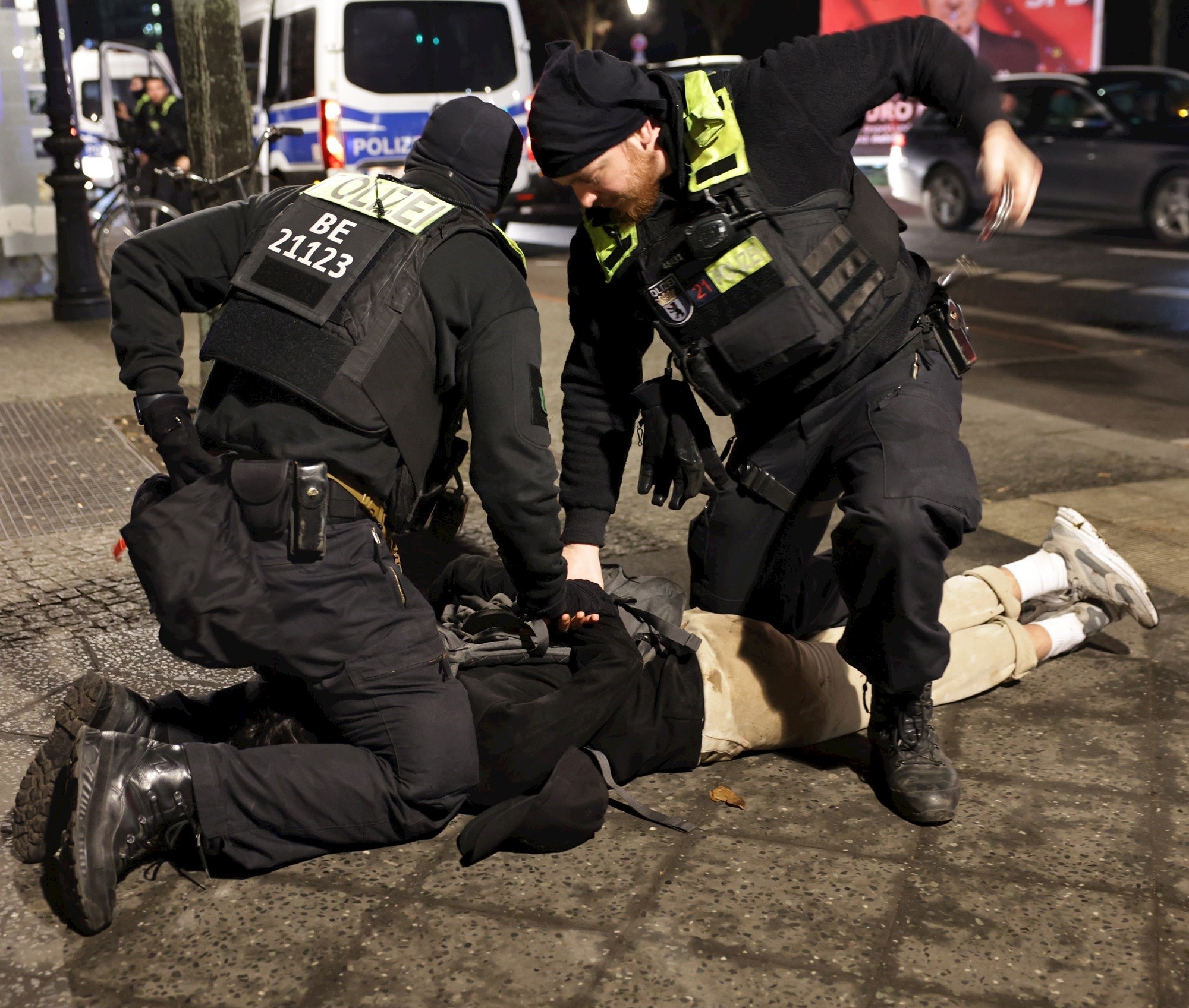 Turist teško ozlijeđen kod spomenika holokaustu u Berlinu. Izbo ga Sirijac