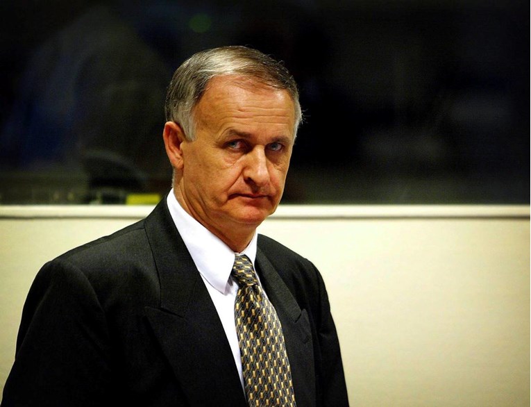 Bivši general Krstić osuđen za genocid u Srebrenici optužen za još 44 ubojstva 