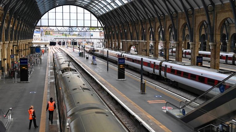 Štrajk paralizirao parišku i londonsku podzemnu željeznicu