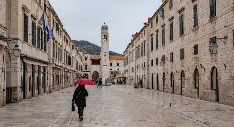 Ovo je Dubrovnik danas. Pogledajte kako je izgledao u travnju 2018. godine