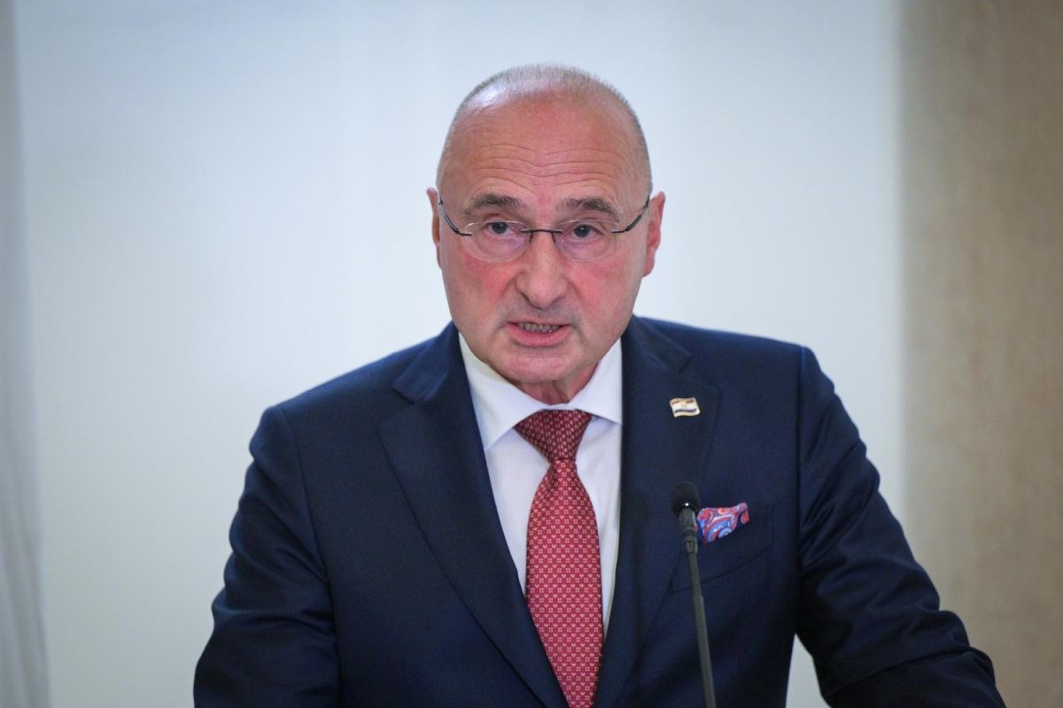 Grlić Radman: Nitko neće biti sretan s veleposlanikom koji nema veze s diplomacijom