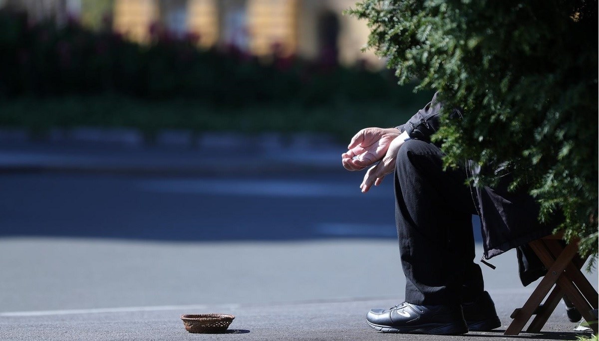 Uhićeni Rumunji koji su prosjačili u Opatiji, jedan od njih autom krenuo na policajca