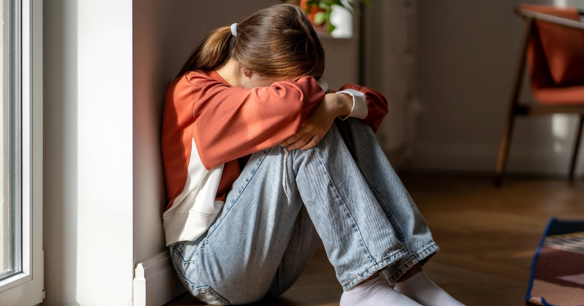 Pet znakova da je vaše dijete anksiozno, ali to dobro skriva