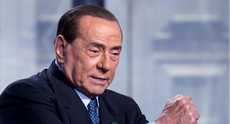 Berlusconi hospitaliziran u bolnici u Milanu