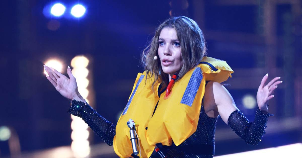 Problemi na Eurosongu: Voditeljica zbog tehničkih poteškoća morala ponavljati probu