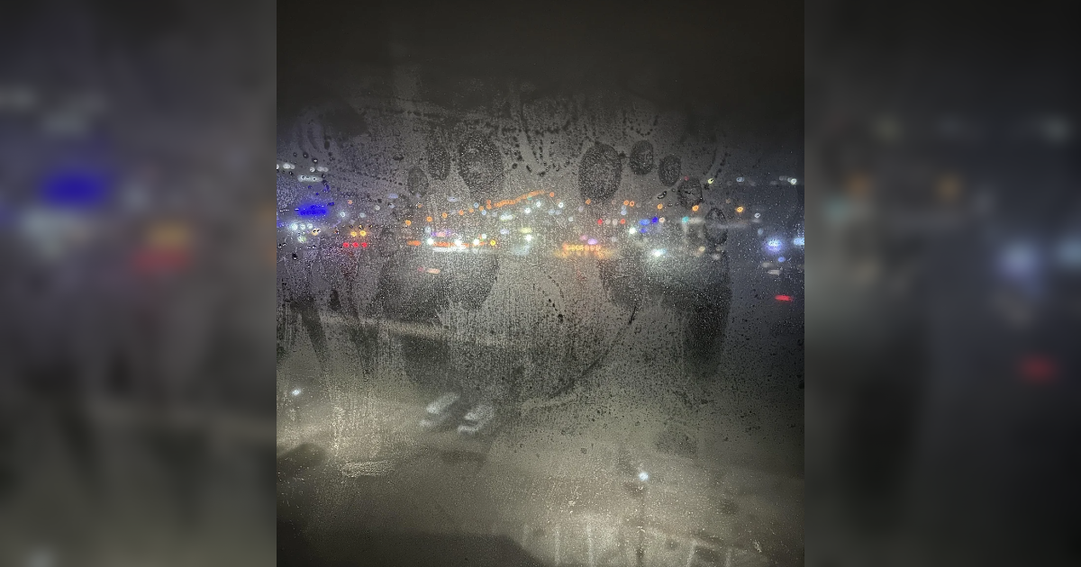 Zamaglio mu se prozor u hotelskoj sobi, zaprepastio se kad je pogledao bolje