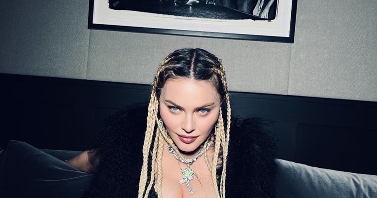 Madonna zgrozila novim fotografijama, ljudi pišu: Da je vidjeti njeno lice...