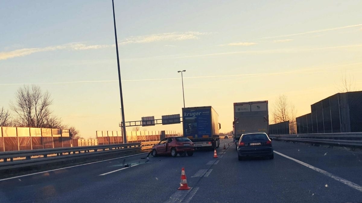 Nesreća na zagrebačkoj obilaznici, stvorila se velika kolona