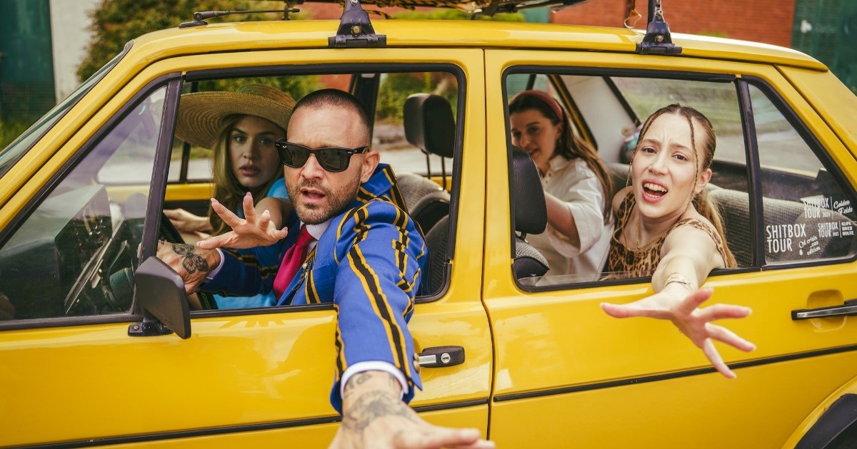 Luka Nižetić objavio novu ljetnu pjesmu. Zove se Kalamari, ćevapi, kajmak, sushi