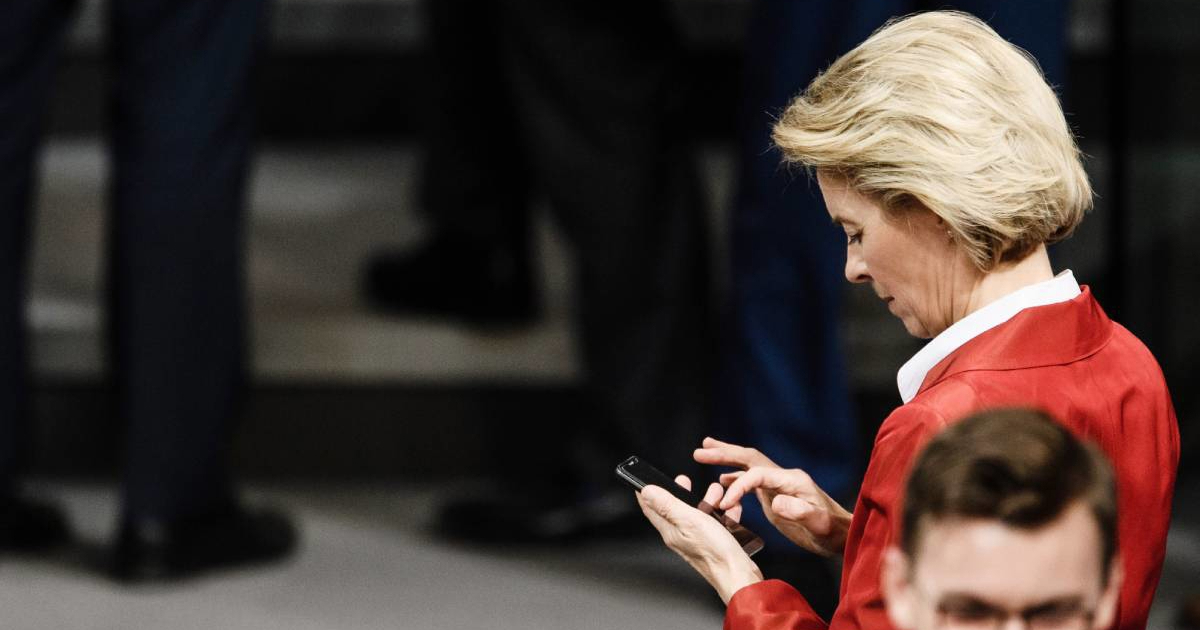 Zašto se poruke von der Leyen automatski brišu? EK: Zbog uštede prostora na mobitelu