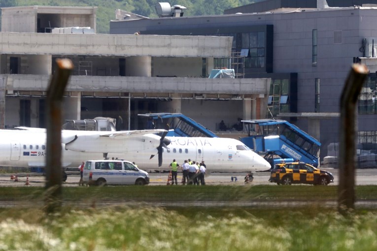 VIDEO Propucan avion Croatia Airlinesa na letu Zagreb-Sarajevo?