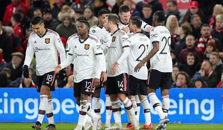 Manchester United na korak do finala Liga kupa. U gostima deklasirao domaćina