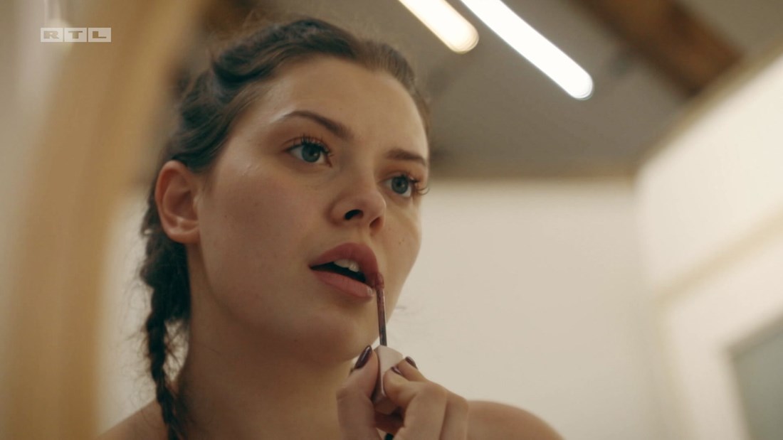 Teška životna priča natjecateljice Farme: "Kad sam bila mala, bili smo beskućnici"