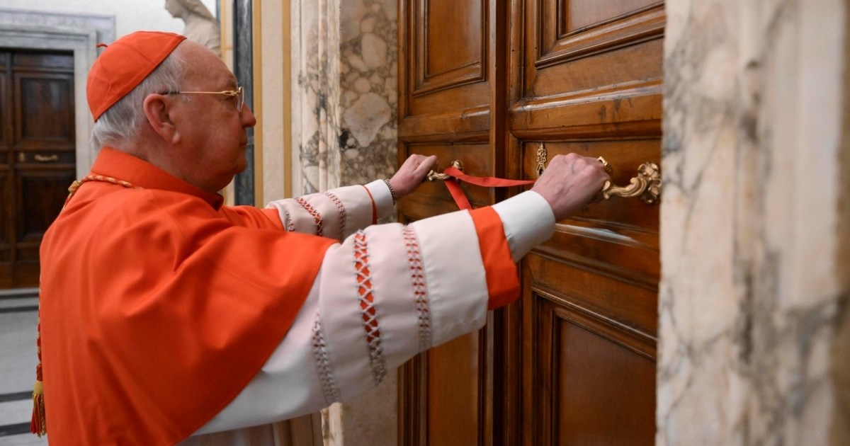 Zašto su vrata stana pape Franje zapečaćena voskom nakon njegove smrti?
