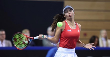 Fenomenalna 17-godišnja hrvatska tenisačica u finalu pomela 10 godina stariju rivalku