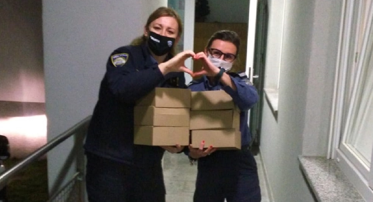 Policajci se odrekli svojih obroka i poslali ih u Petrinju, pogledajte slike