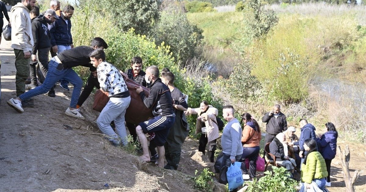 Islamisti u Siriji masakrirali alavite, pljačkali su i pjevali o etničkom čišćenju