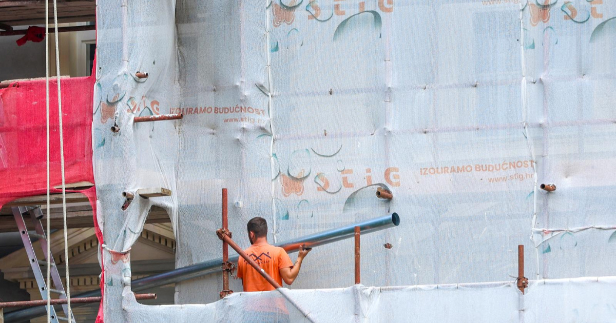 Radnik poginuo nakon pada sa skele u Novom Zagrebu