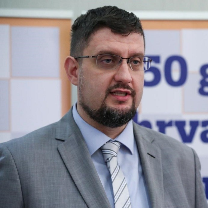 Šef HNS-a dao ostavku