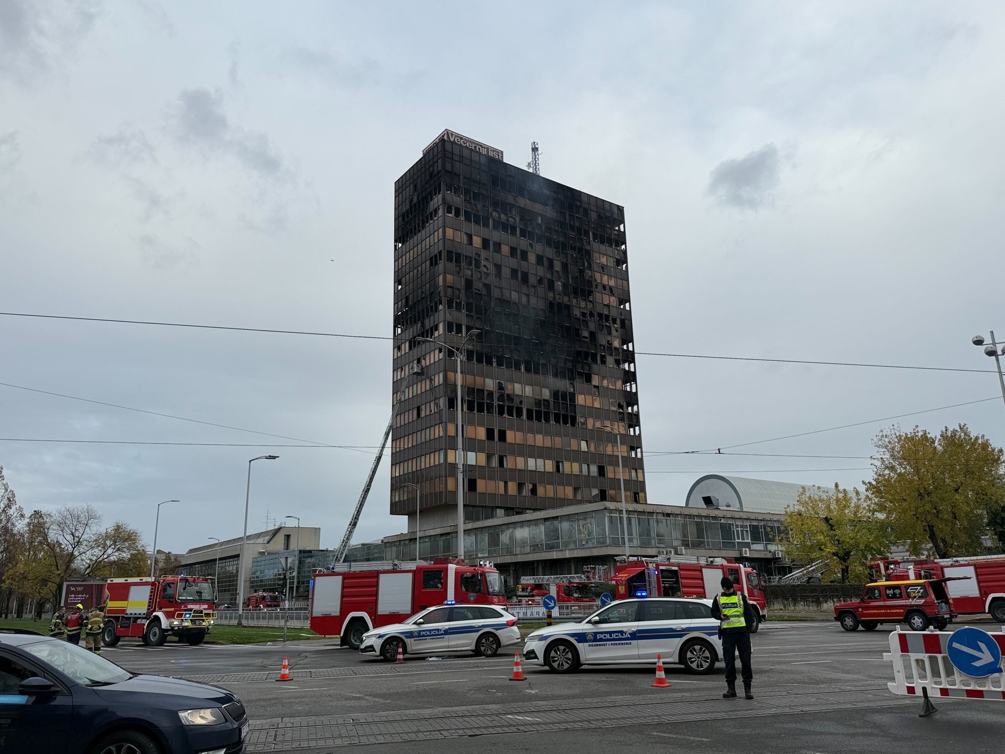 Obrana uhićenog za požar u Vjesniku: Pustite ga na slobodu, još nema ni uzroka požara