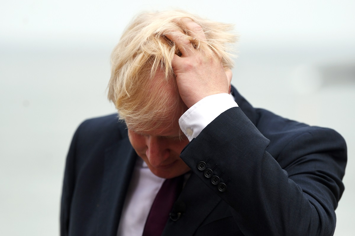 Britanski zastupnici planiraju na sud ako Johnson odbije tražiti odgodu Brexita