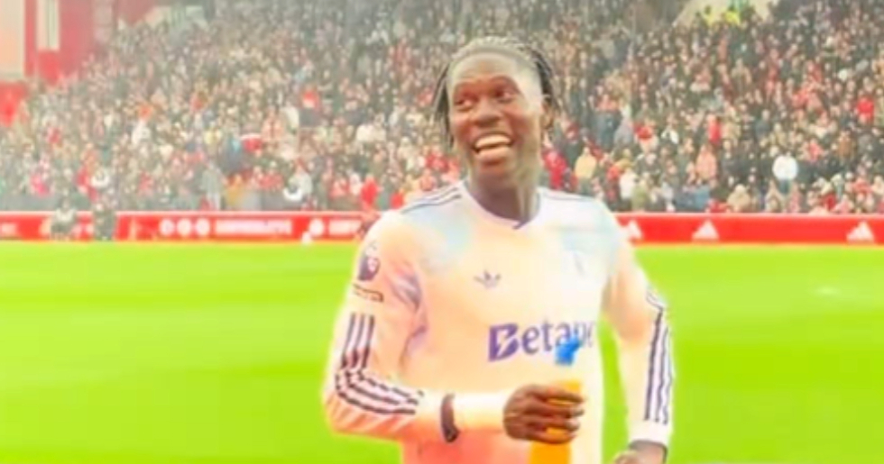 VIDEO Reakcija igrača Aston Ville na uvrede postala je viralna. "Volim i ja tebe"