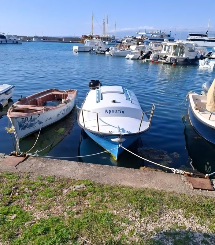 Ime broda iz Dalmacije nasmijalo Fejs: "Brodovi su isti kao i ljudi"
