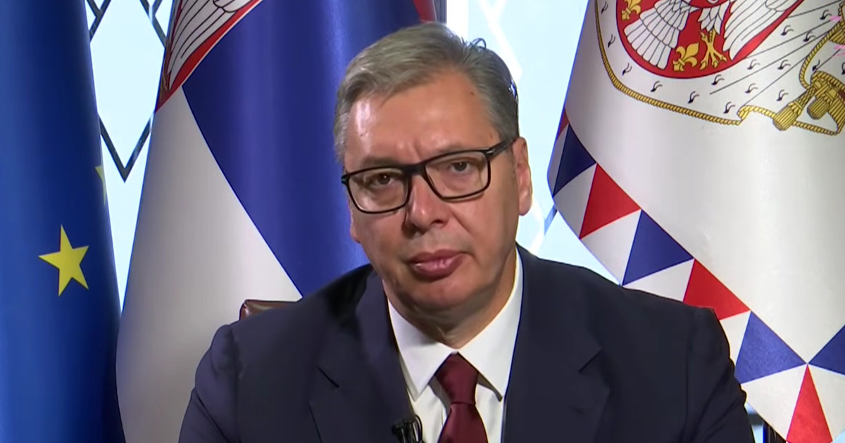 Vučić raspisao izvanredne izbore