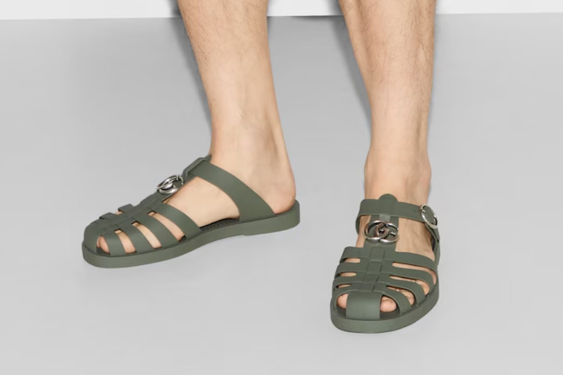 Gucci za 550 eura prodaje sandale kakve je radila Jugoplastika. Povela se rasprava