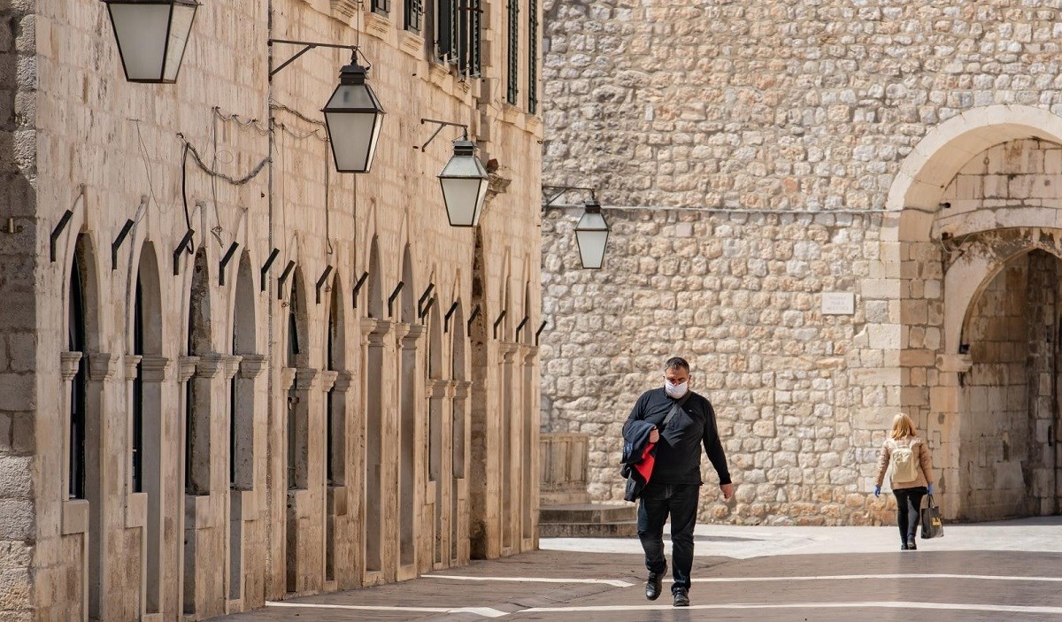 Slovaci Hrvatsku stavili na crvenu listu, Dubrovnik uvodi mjere. Capak: Bit će ih još