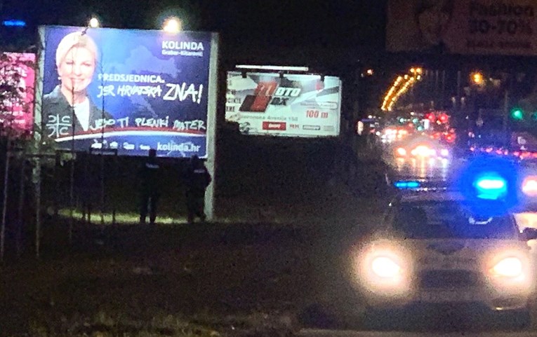 VIDEO Netko je u Zagrebu išarao Kolindin plakat, policija izašla na očevid
