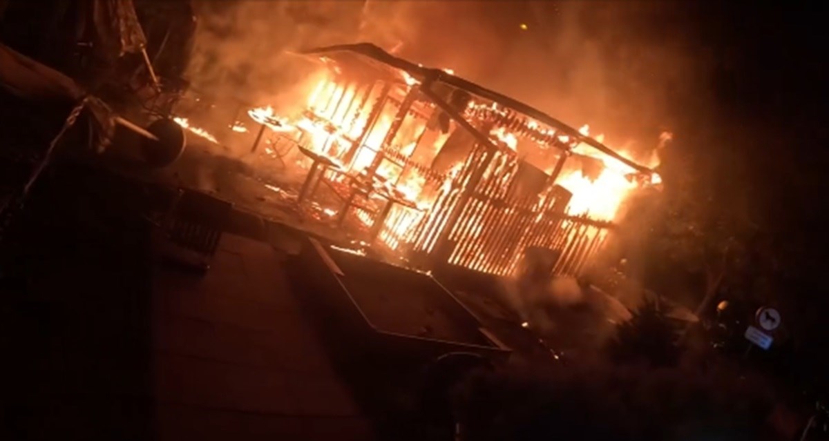 VIDEO Planuo sportski centar u zagrebačkim Krugama. Izgorjelo skladište