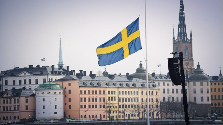 Švedska će poduprijeti svoje gospodarstvo s 12 milijardi dolara