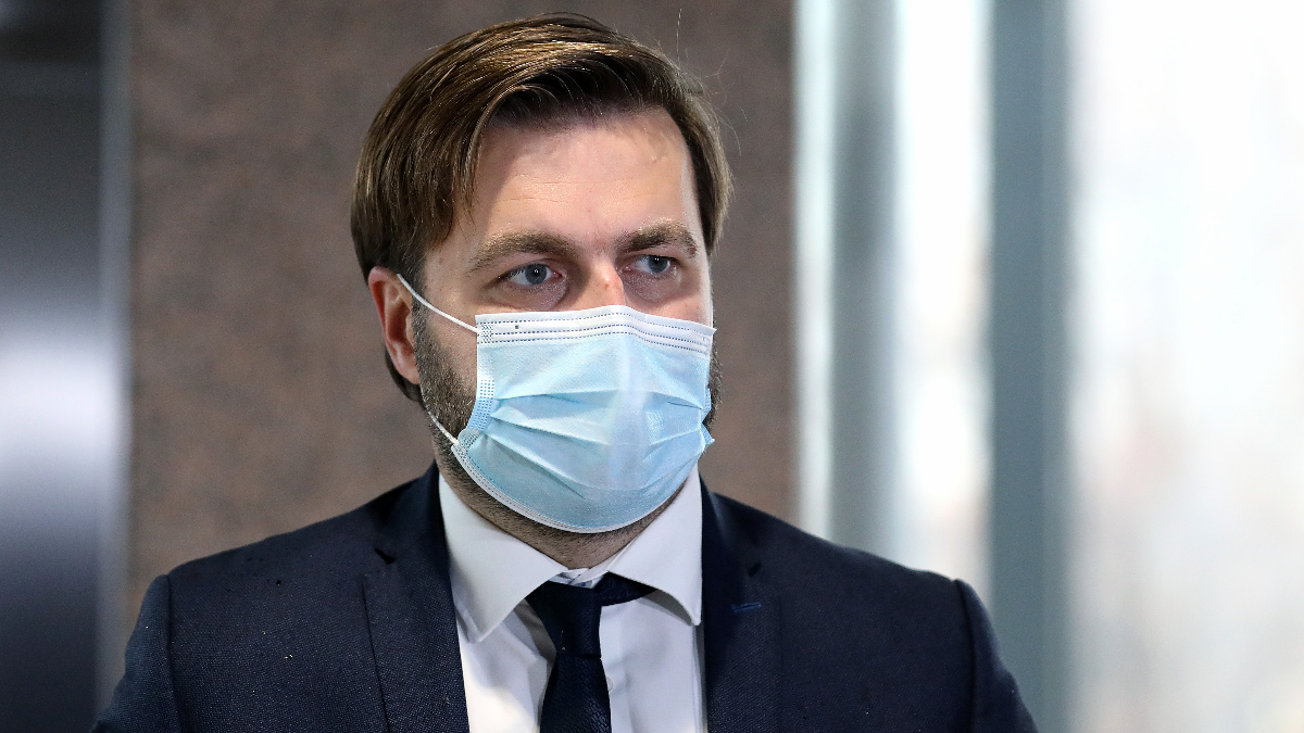 Ćorić: Najveći dio kućanstava dobio struju, puknuća na vodovodu u Petrinji
