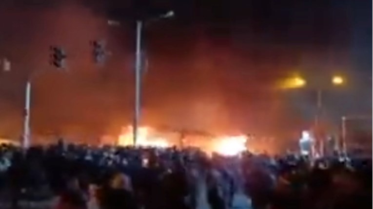 Očaj i bijes na ulicama Irana. "Ovo je drugačije. Pahlavi će se vratiti"