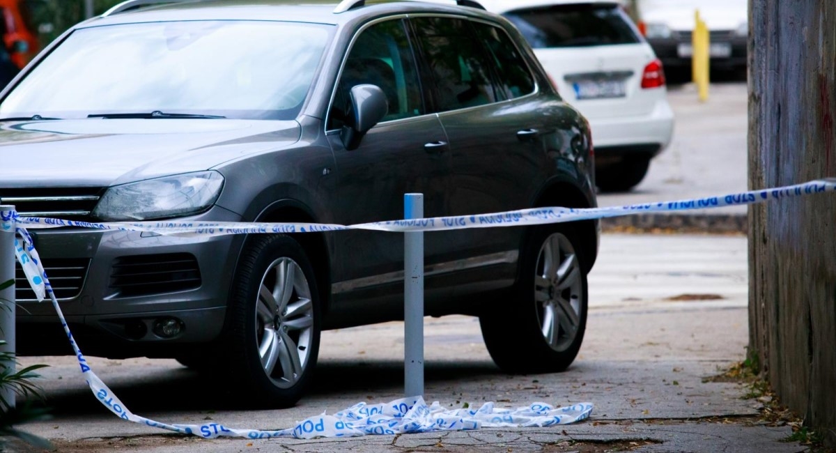 U Splitu se iz potpornog zida izlijeva tekućina, sumnja se na kiselinu