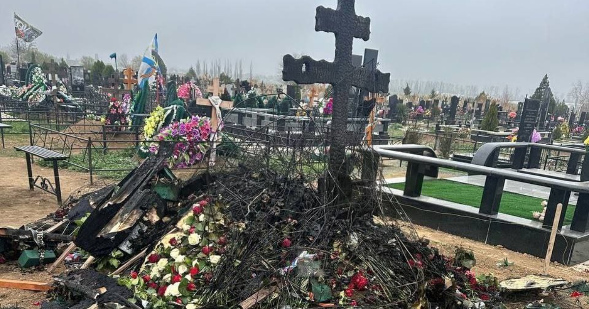 Na Krimu zapaljen grob ruskog propagandista. Pokopan je prije tri dana