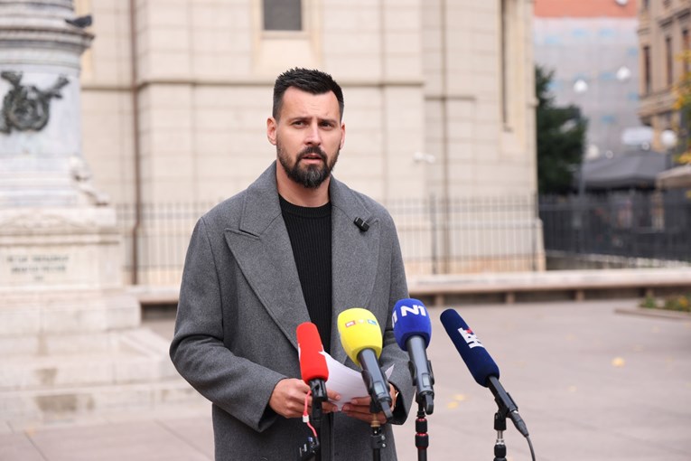 VIDEO Ivošević: Pozivam Pupovca da se izjasni o izložbi u Zagrebu, to je sramota